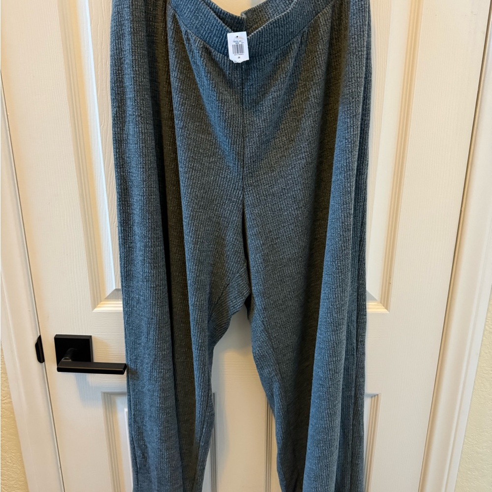 Old Navy Ribbed Knit Gray Pants